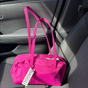Baggu Fuchsia Shoulder Bag